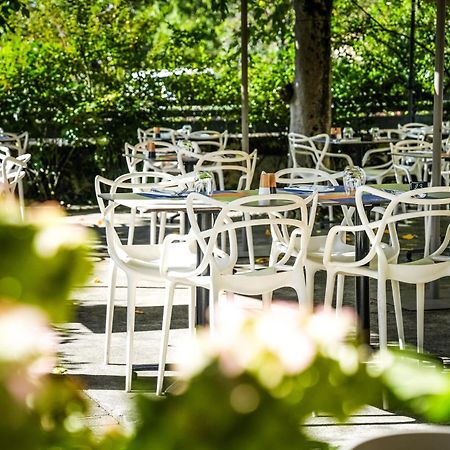 Logis Hotel & Restaurant Le Cadet De Gascogne Saint-Justin  Ngoại thất bức ảnh