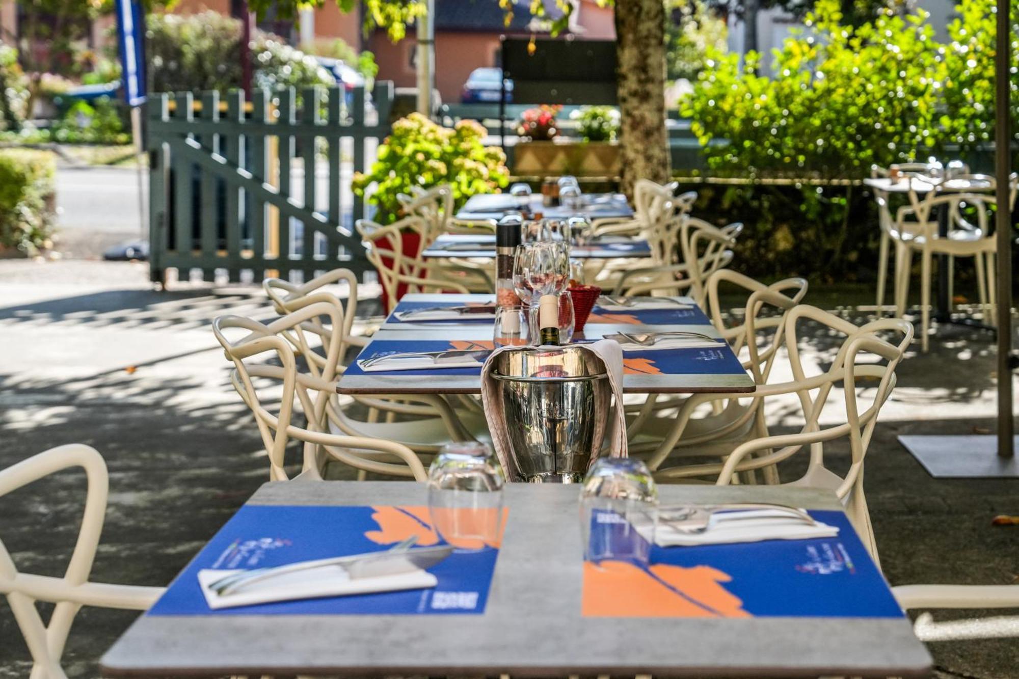Logis Hotel & Restaurant Le Cadet De Gascogne Saint-Justin  Ngoại thất bức ảnh